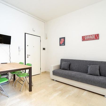 Housmart San Carlo 17 Apartment Bologna Exterior photo